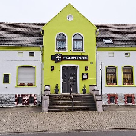 Hotel Kulturhaus Felgeleben Schönebeck Exterior foto